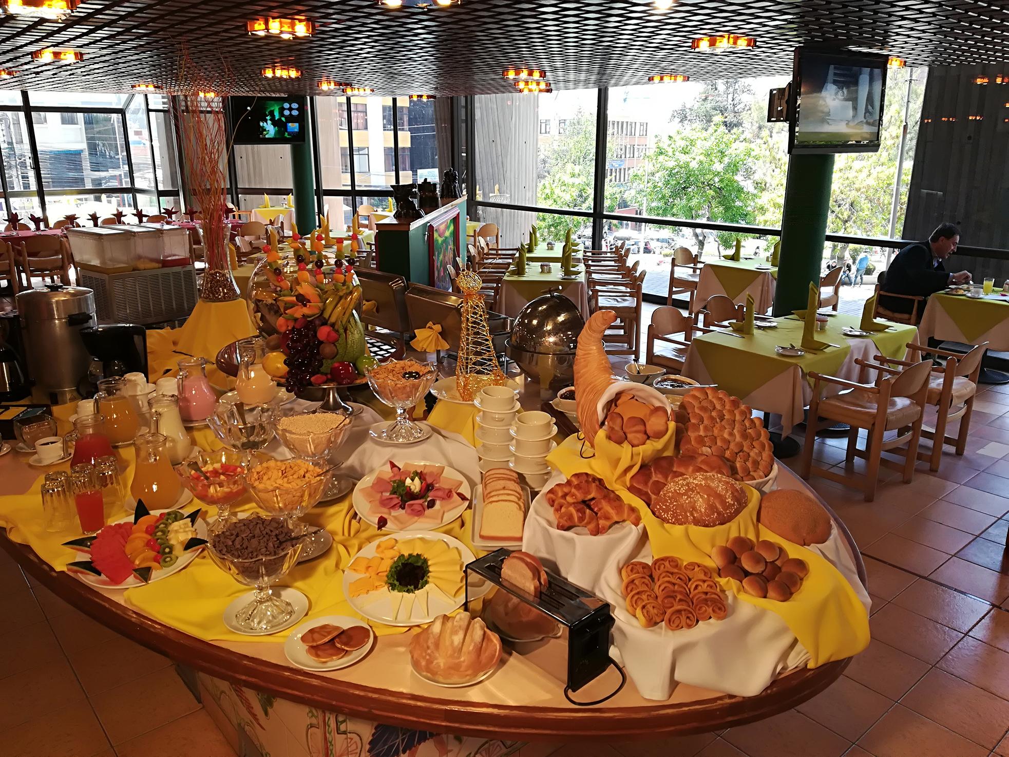 Real Plaza Hotel & Convention Center 拉巴斯 外观 照片