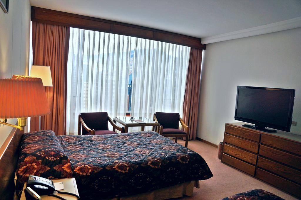 Real Plaza Hotel & Convention Center 拉巴斯 外观 照片