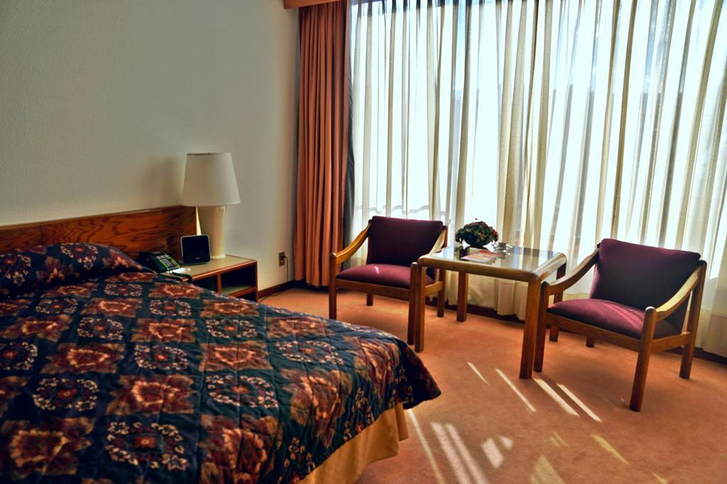 Real Plaza Hotel & Convention Center 拉巴斯 外观 照片