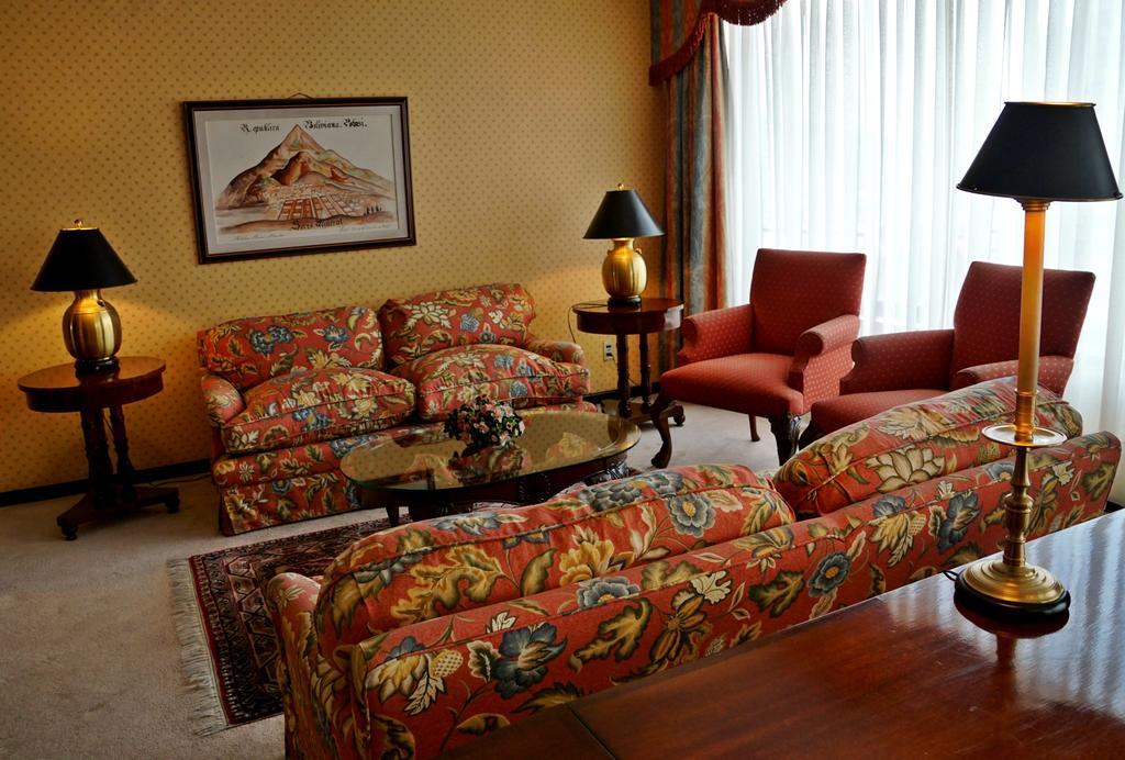 Real Plaza Hotel & Convention Center 拉巴斯 外观 照片