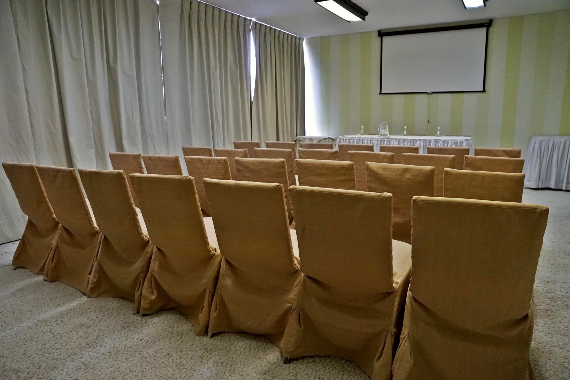 Real Plaza Hotel & Convention Center 拉巴斯 外观 照片